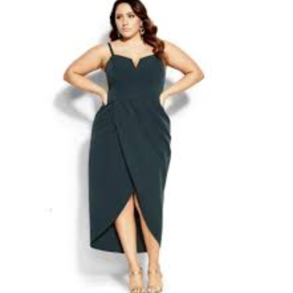City Chic Sassy V Dress Emerald 16W NWOT